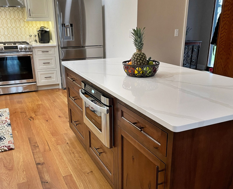 Complete-Kitchen-Makeover-with-Custom-Finishes-2