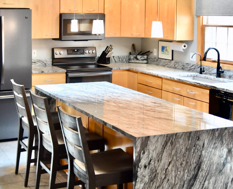 Sleek-New-Surfaces-Quartz-Countertops-That-Elevate-the-Space-2-1